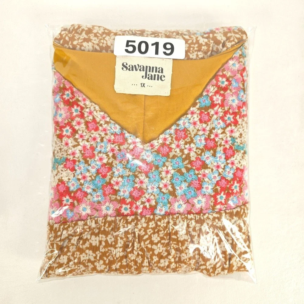 Savannah Jane Flutter Sleeve Blouse 1X Embroidered Floral Cottage Peasant Boho - Picture 6 of 14